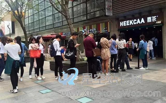 运营秘籍,粉丝一思考,网红就发笑