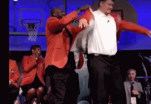 品牌战役,需要一个好对手