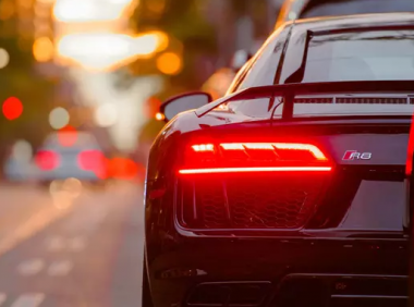 共享汽车取车、还车不便,那为什么不引入“送车员”角色代取车还车?