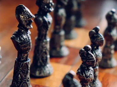 好的产品,得一手抓模式,一手抓数据