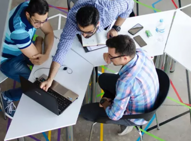 网络互助中的保险逻辑:应该把互助当保险一样经营吗?